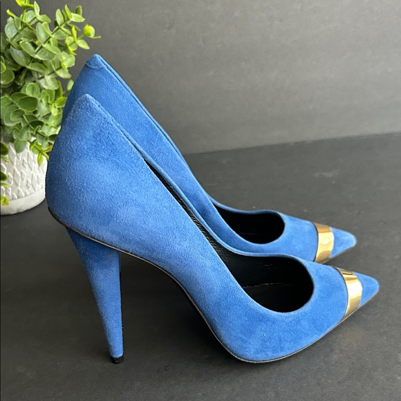 Giuseppe Zanotti Royal Blue Heels with Gold Detail - Picture 5 of 16
